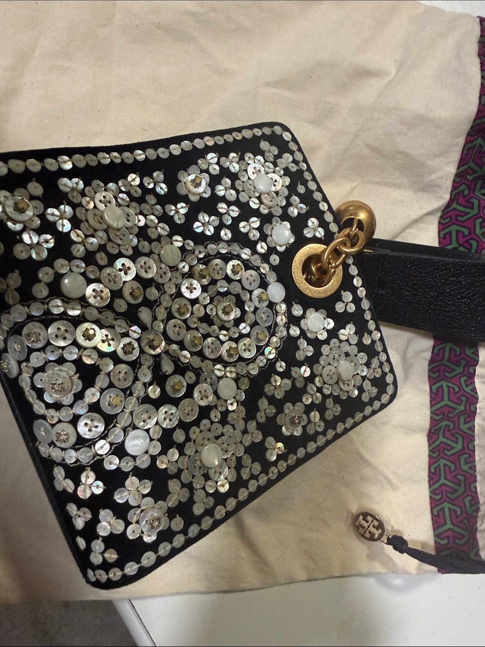 Tory Burch Black Embellished Wristlet Clutch with White Sequin Floral Detail - Picture 3 of 3